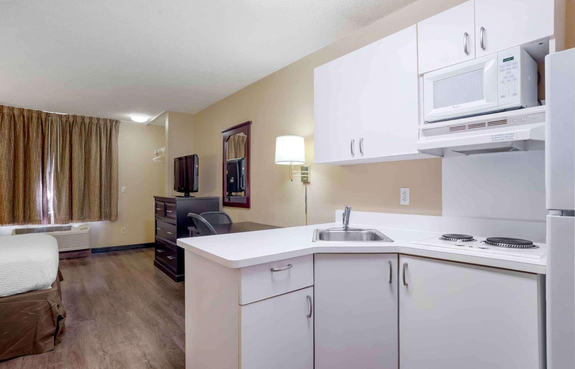 Extended Stay America Suites - Pensacola - University Mall Ferry Pass Exterior photo